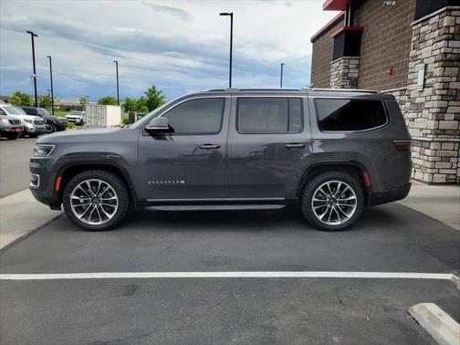 2022 Jeep Wagoneer Series II 4x4