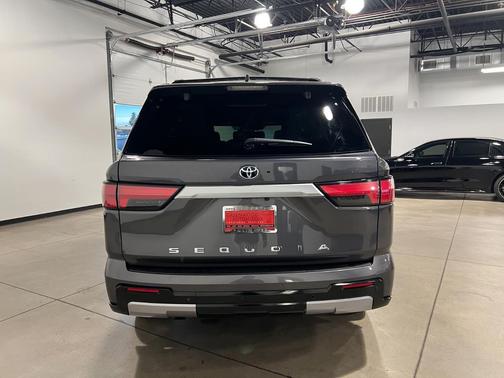 2024 Toyota Sequoia Capstone