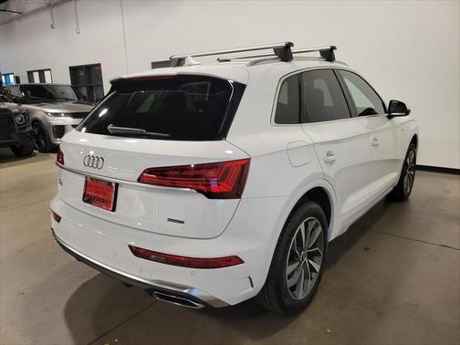 2022 Audi Q5 45 S line Premium Plus