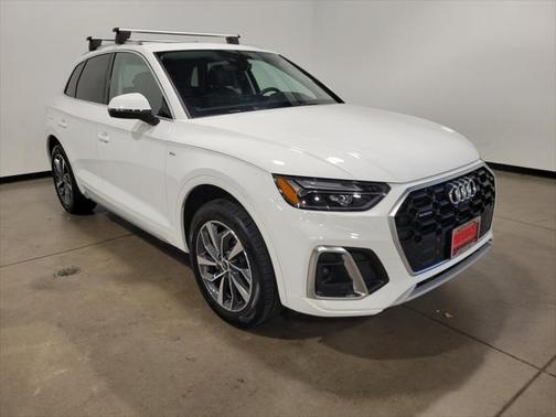 2022 Audi Q5 45 S line Premium Plus