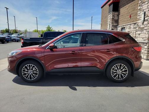 2021 Ford Escape SE