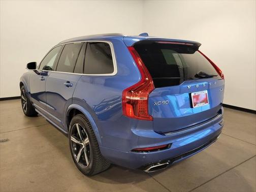 2016 Volvo XC90 T6 R-Design