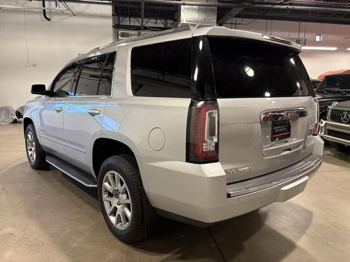 Quicksilver Metallic 2018 GMC Yukon Denali