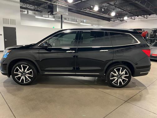 2021 Honda Pilot AWD Elite
