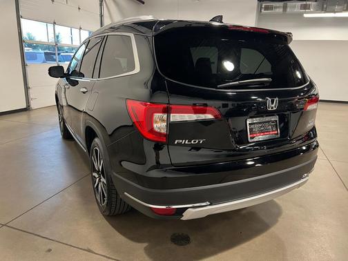 2021 Honda Pilot AWD Elite