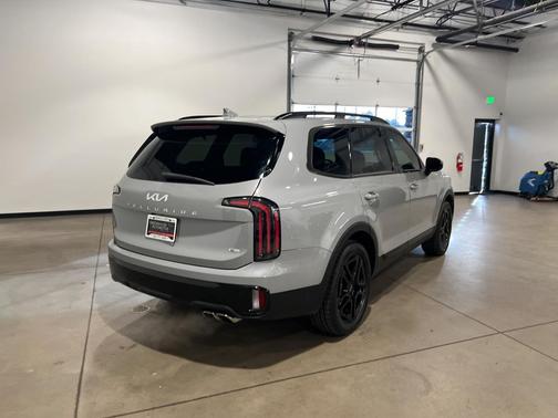 2024 Kia Telluride SX Prestige X-Line