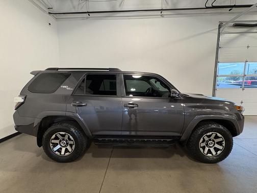 Magnetic Gray Metallic 2021 Toyota 4Runner TRD Off Road Premium