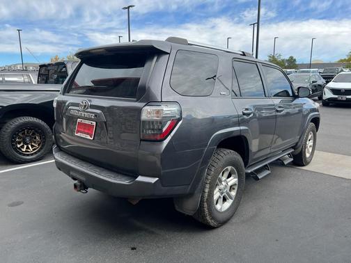 2019 Toyota 4Runner SR5