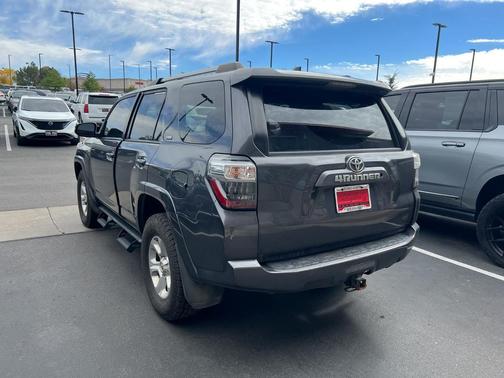 2019 Toyota 4Runner SR5
