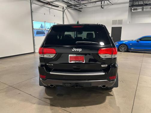 2018 Jeep Grand Cherokee Sterling Edition