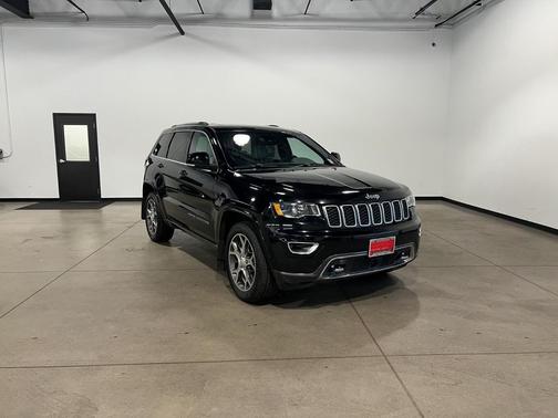 2018 Jeep Grand Cherokee Sterling Edition