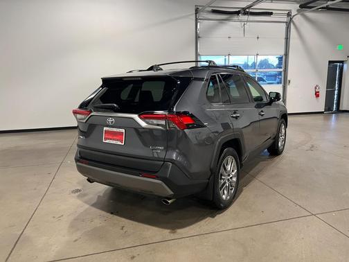 2020 Toyota RAV4 Limited