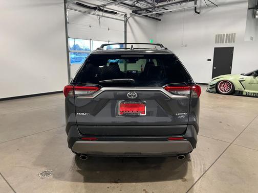 2020 Toyota RAV4 Limited