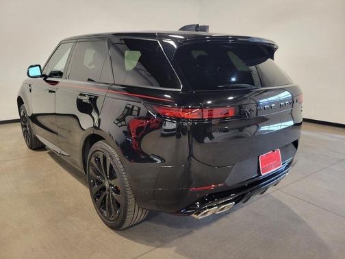 2023 Land Rover Range Rover Sport First Edition
