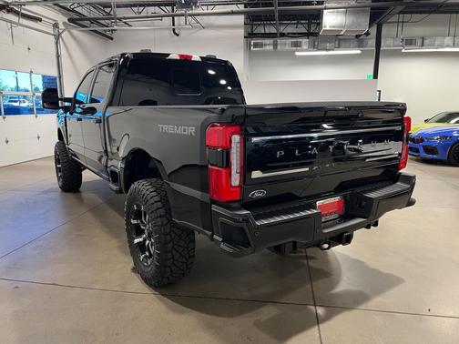 2025 Ford F-250 Platinum
