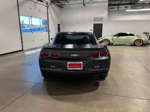 Ashen Gray Metallic 2013 Chevrolet Camaro 2LS