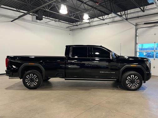 2025 GMC Sierra 2500 Denali Ultimate