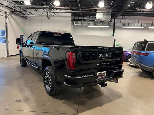 2025 GMC Sierra 2500 Denali Ultimate