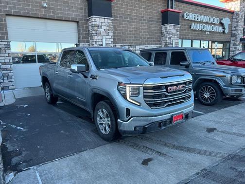 2025 GMC Sierra 1500 SLT