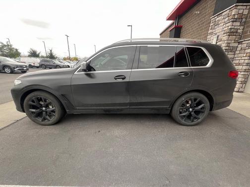 2020 BMW X7 xDrive40i