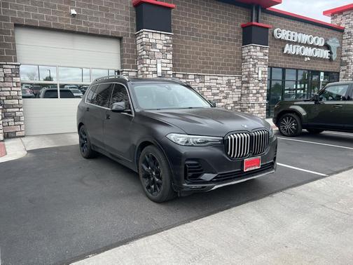 2020 BMW X7 xDrive40i