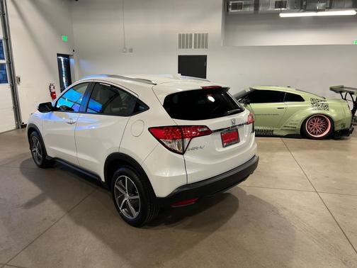 2021 Honda HR-V EX