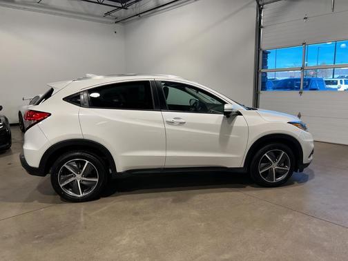 2021 Honda HR-V EX