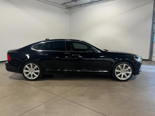 2018 Volvo S90 T6 Inscription