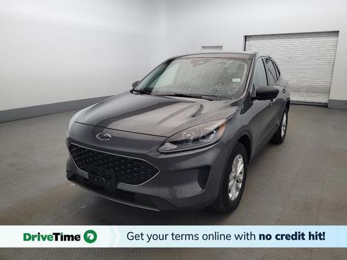 Carbonized Gray Metallic 2022 Ford Escape SE