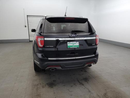 Shadow Black 2018 Ford Explorer Limited