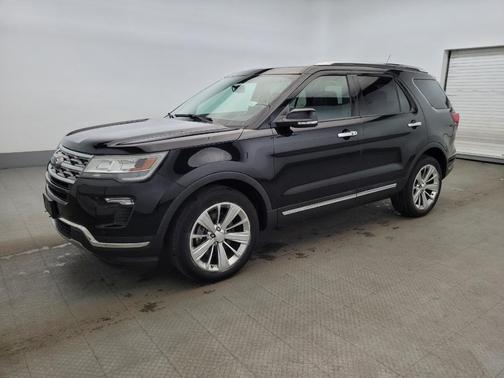 Shadow Black 2018 Ford Explorer Limited