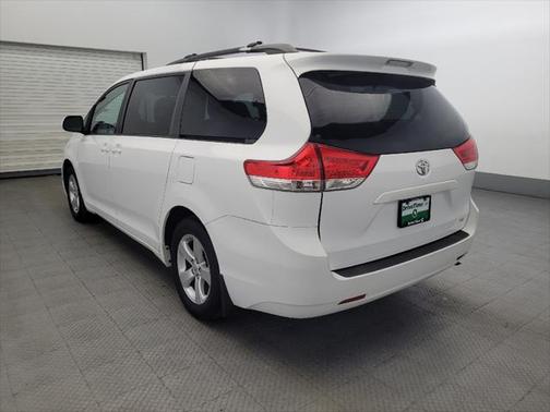 2013 Toyota Sienna LE
