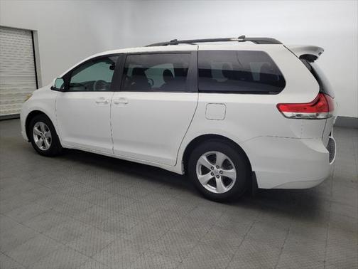 2013 Toyota Sienna LE