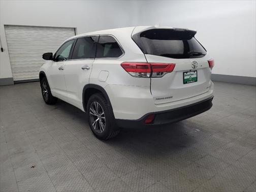 2017 Toyota Highlander LE Plus