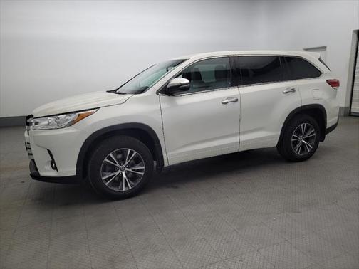 2017 Toyota Highlander LE Plus