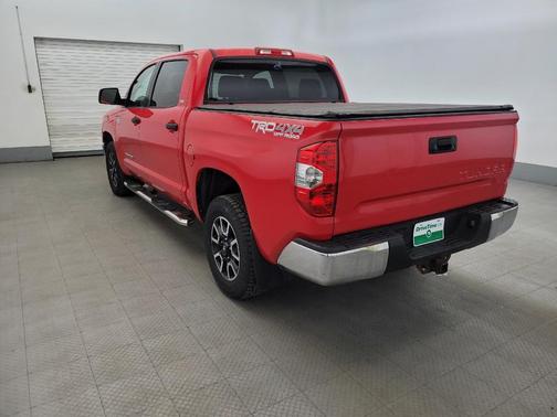 Red 2014 Toyota Tundra SR5