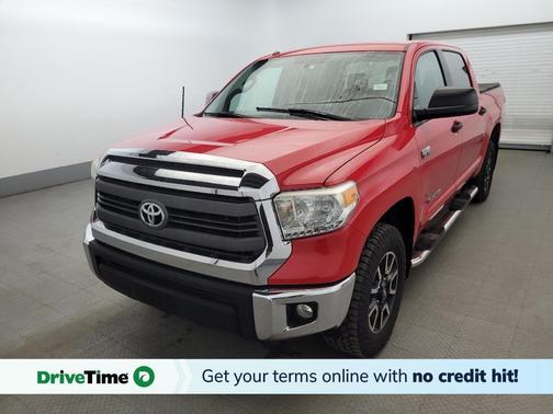 Red 2014 Toyota Tundra SR5