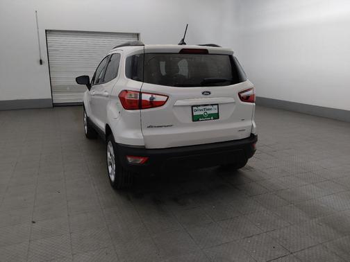 White Platinum Metallic Tri-Coat 2021 Ford EcoSport SE