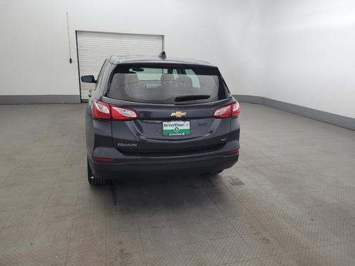 Nightfall Gray Metallic 2021 Chevrolet Equinox LS