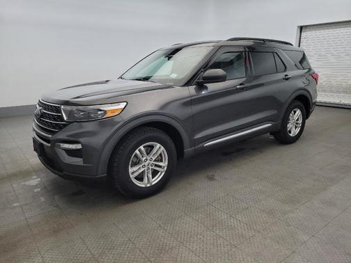 Magnetic Metallic 2020 Ford Explorer XLT