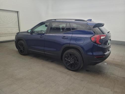 Marine Metallic 2023 GMC Terrain SLE