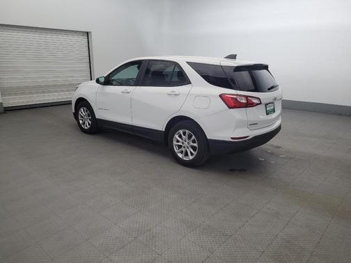 Summit White 2021 Chevrolet Equinox LS
