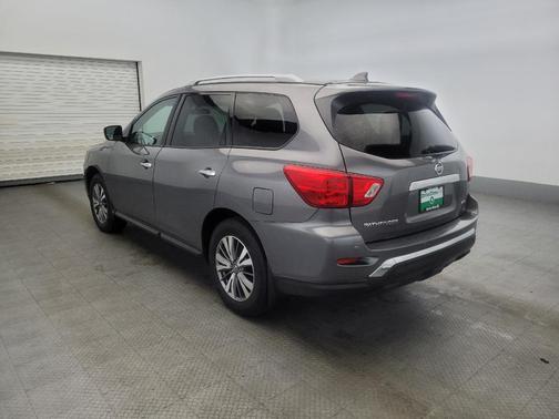 2019 Nissan Pathfinder S
