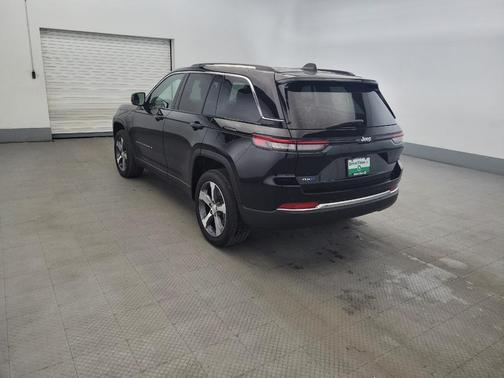 Diamond Black Crystal Pearlcoat 2022 Jeep Grand Cherokee 4xe Base