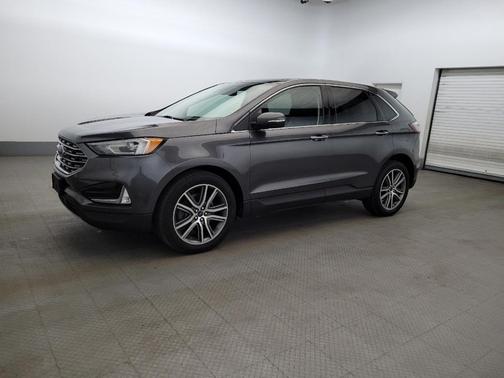 Magnetic Metallic 2020 Ford Edge Titanium