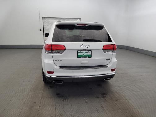 2017 Jeep Grand Cherokee Summit