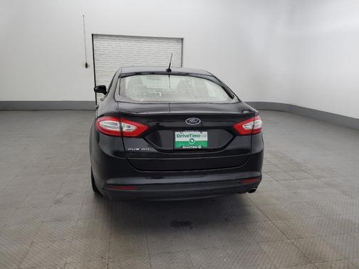 2014 Ford Fusion S