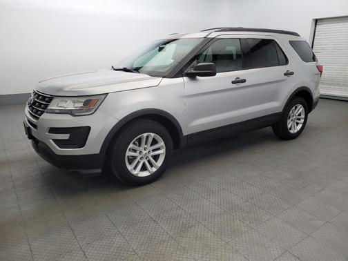 2016 Ford Explorer Base