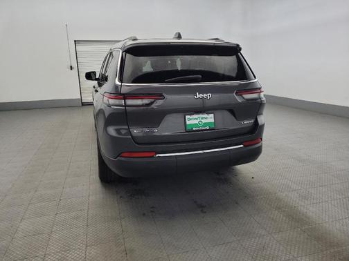2022 Jeep Grand Cherokee L Laredo
