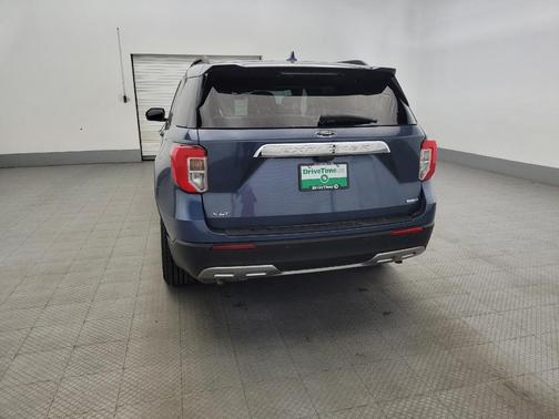 Blue Metallic 2020 Ford Explorer XLT